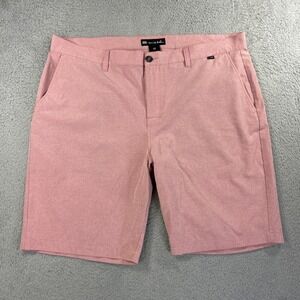 Travis Mathew Shorts Mens 42 Red Beck Golf Performance Preppy Casual Active Tech